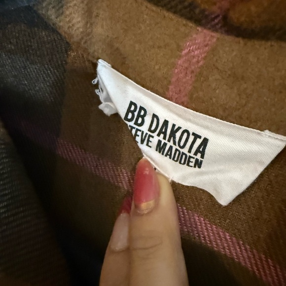 BB Dakota by Steve Madden Tan and Pink Plaid Utility Jacket - Picture 2 of 6